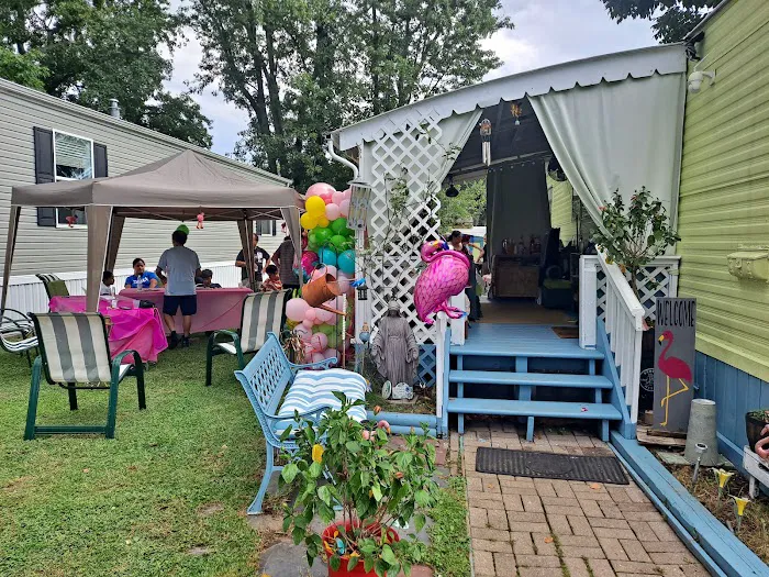 Sam's Mobile Home Park 4