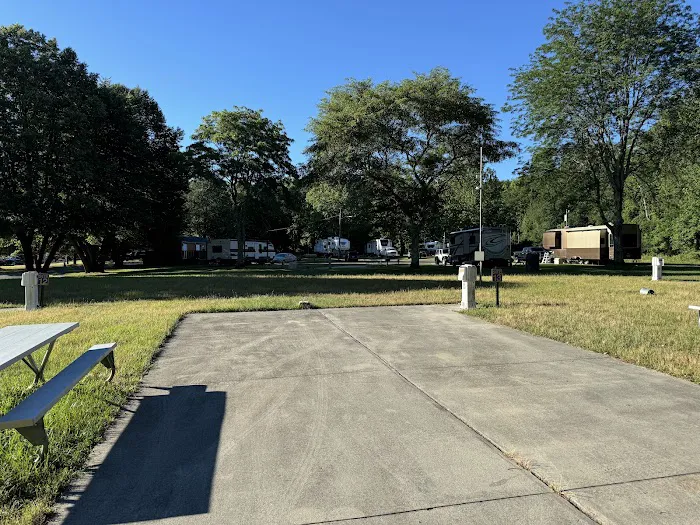 Navy Earle MWR RV Park 6