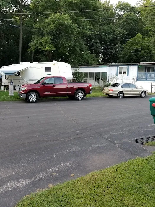 Finn's Mobile Home Park & Sales 8