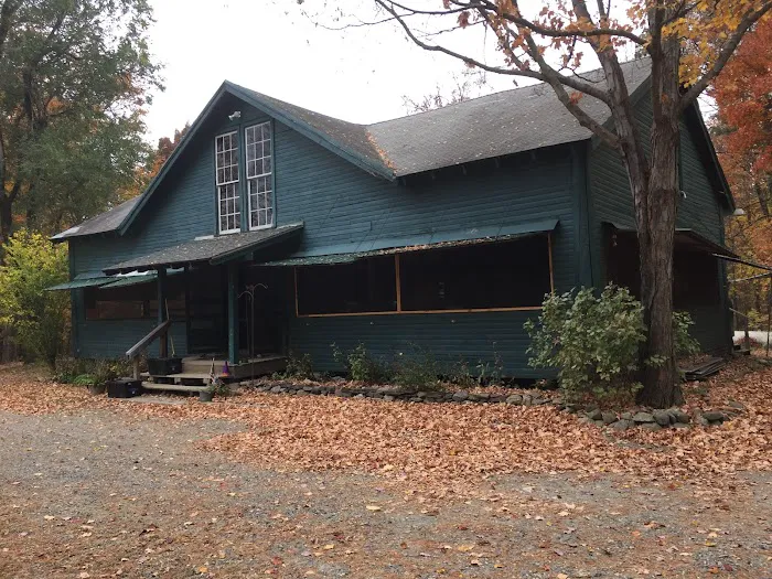 Sun-Air Lakeside Camp 7