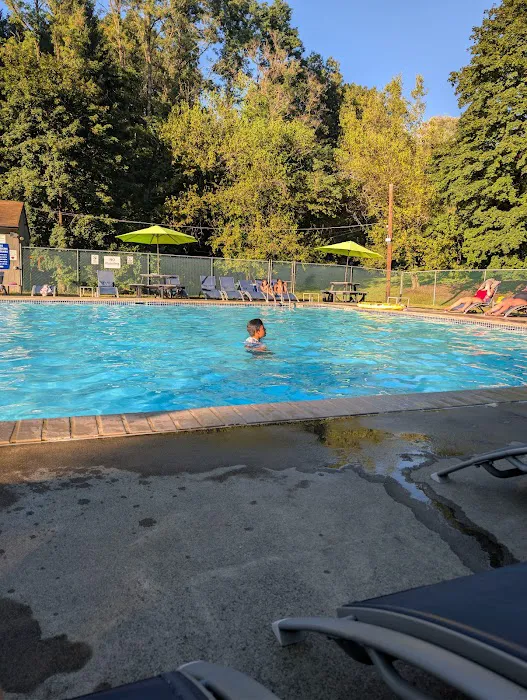 Panther Lake Camping Resort 3