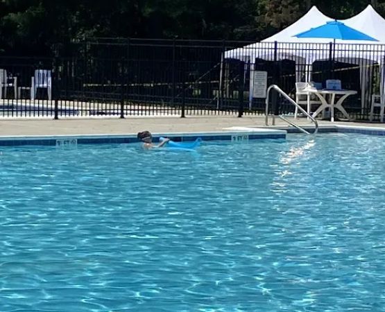 Crystal Springs Wilderness Lodges & RV Resort