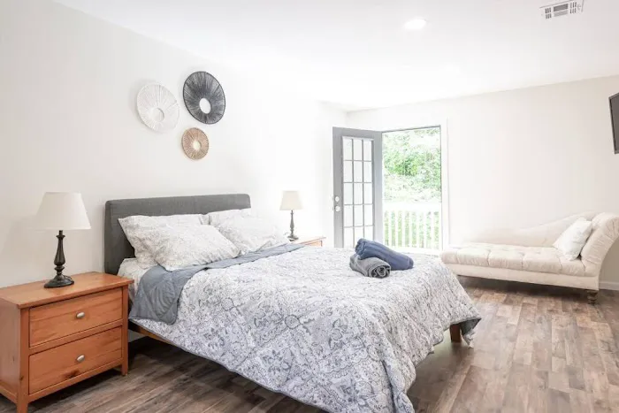 Luxury Ski Retreat Vernon 1