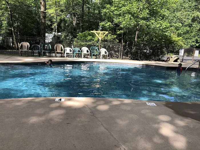 Ringing Rocks Family Campground 9