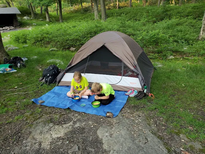 Dutch Doctor Shelter 9