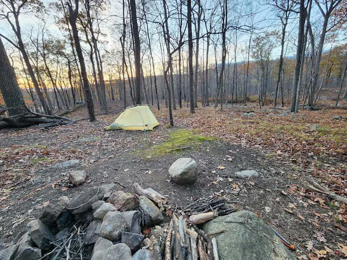 Dutch Doctor Shelter 2