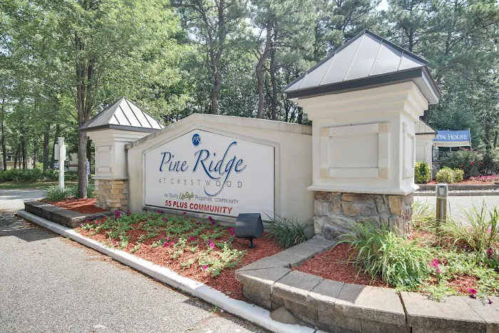 Pine Ridge at Crestwood 6