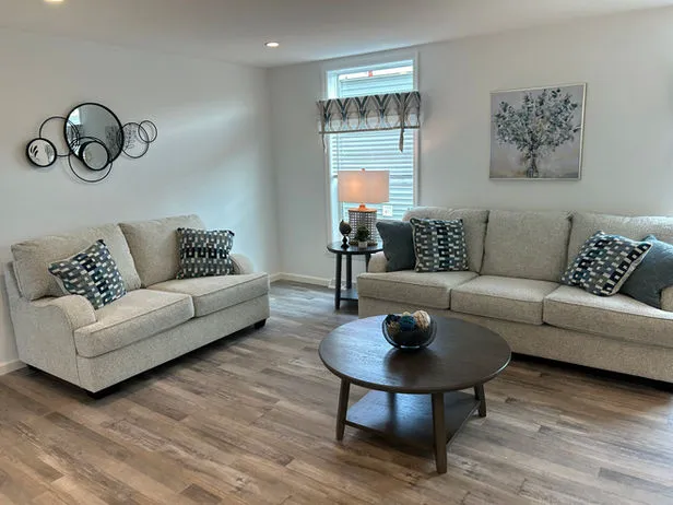 Mountain View Mobile Home 2