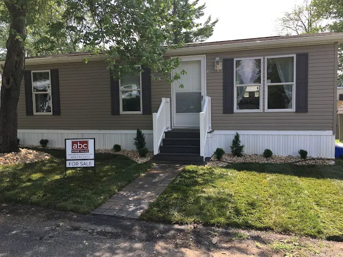 Colonial Heritage Manufactured Home Community 9