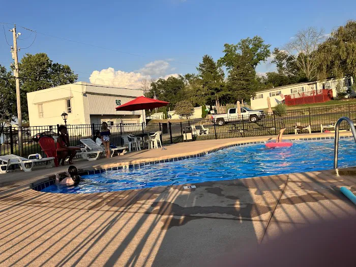 Melody Lakes Manufactured Home Community 4