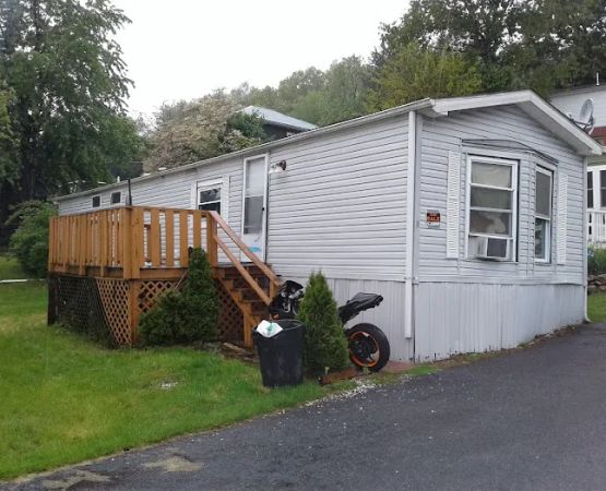 Gilly's Mobile Home Park