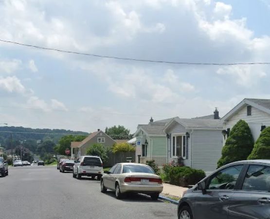 Holly Park Court Mobile Home Park, by Valley Community Management