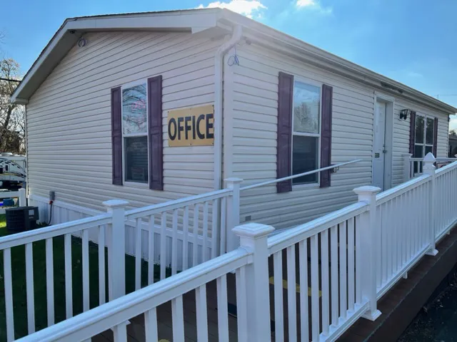 Terry's Mobile Home Park 5