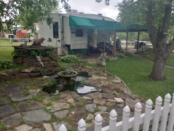 Terry's Mobile Home Park 7