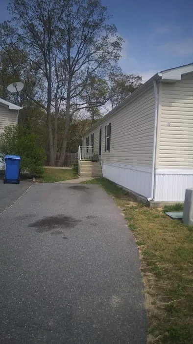 Pine Crest Village 0