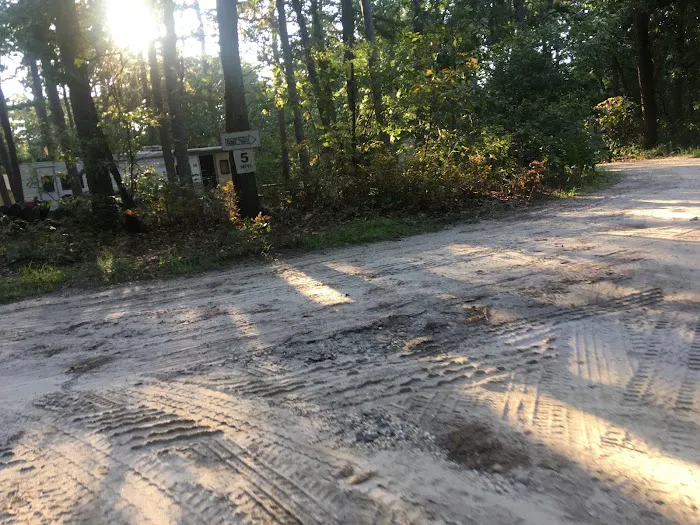 Arrowhead Camp and RV Park 7