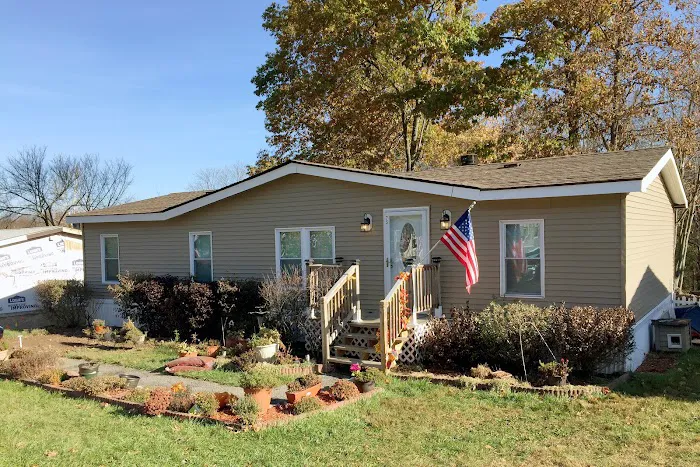 Silver Stream Village Manufactured Home Community 5