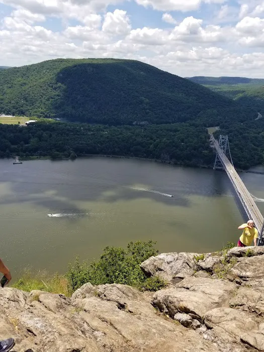 Highland Falls RV Park & Marina 8