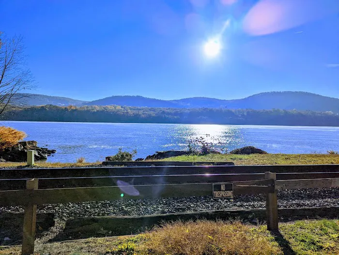 Highland Falls RV Park & Marina 3