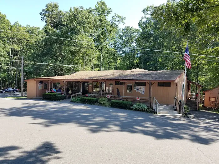 Otter Lake Camp-Resort 7