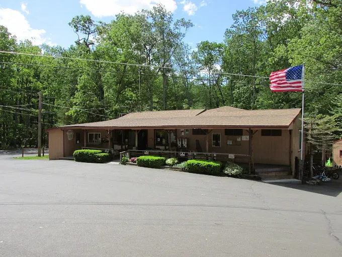 Otter Lake Camp-Resort 1