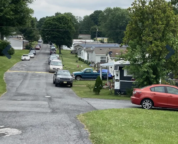 Woodside Mobile Home Park, by Valley Community Management 1