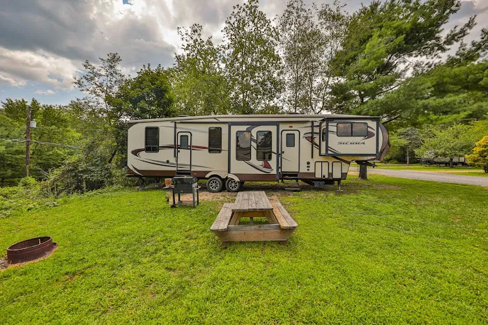 Pocono Point RV & Campground 5