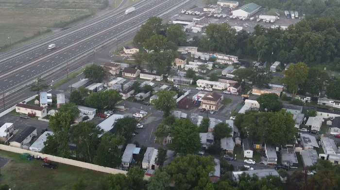 Willow Woods Mobile Home Park Office 7