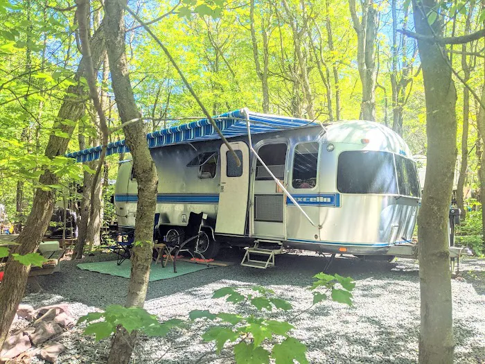 Peaceful Woodlands Family Campground 0