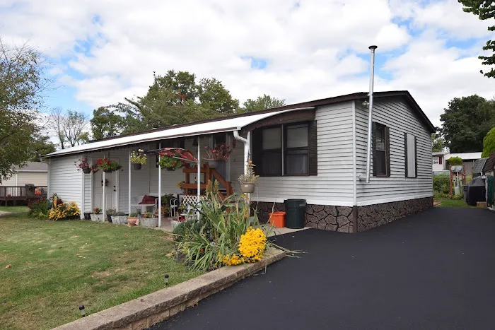 Valley Forge Crossing Manufactured Home Community 8