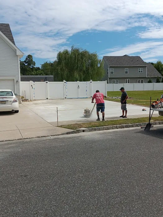 Whispering Pines Mobile Home Park 3