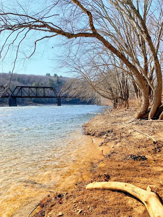 Narrowsburg Campground (Lander's River Trips) 3