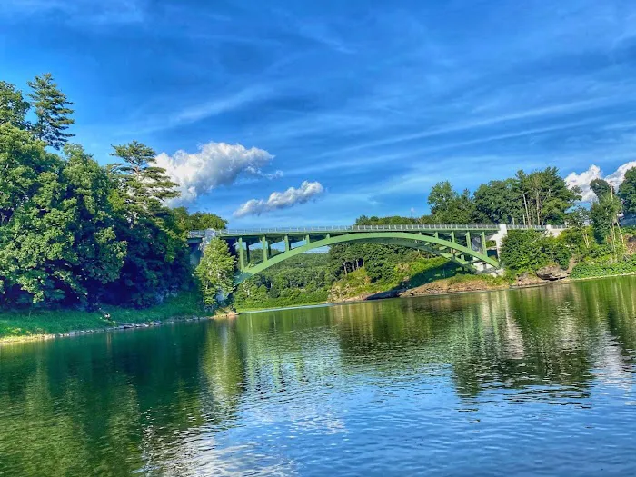 Narrowsburg Campground (Lander's River Trips) 6
