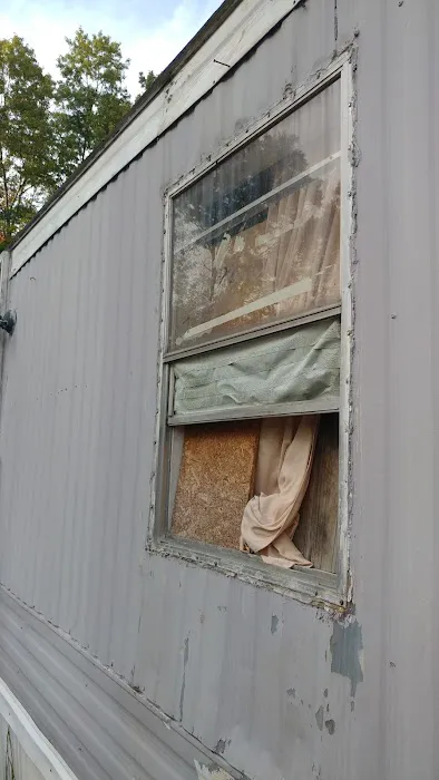 River Edge Co-Op Mobile Home 3