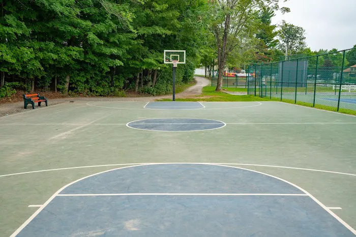 Jellystone Park™ Birchwood Acres 5