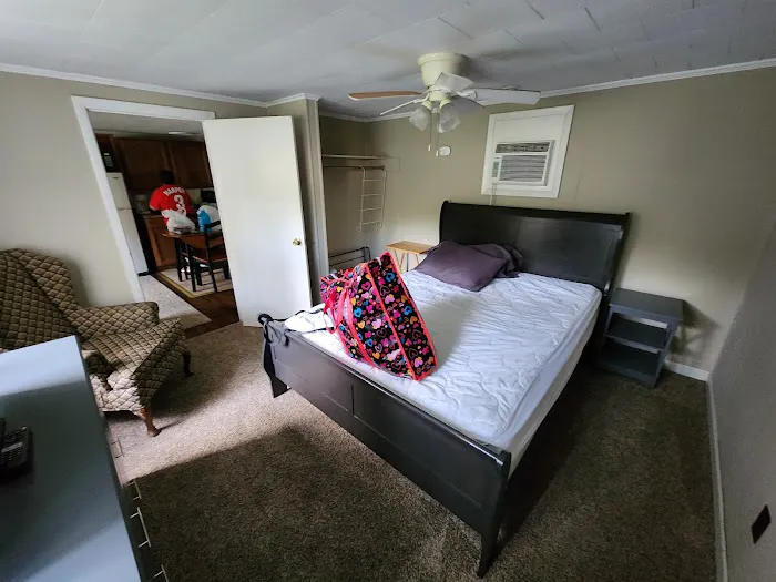 Hemlock Campground & Cottages 0