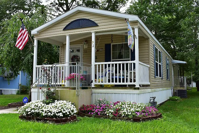 English Creek Manor 8