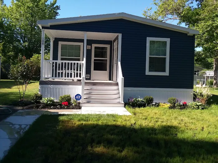 English Creek Manor 4