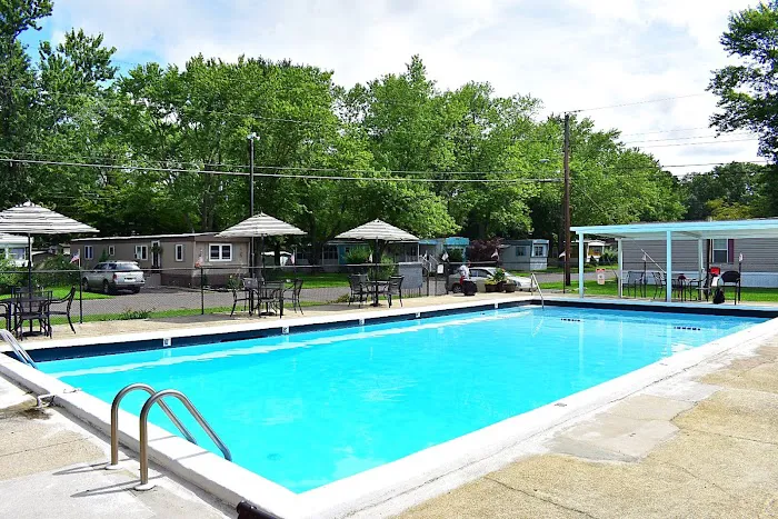 English Creek Manor 7