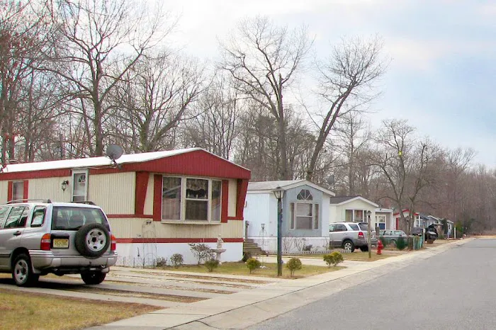 Vineland Hills Manufactured Home Community 9