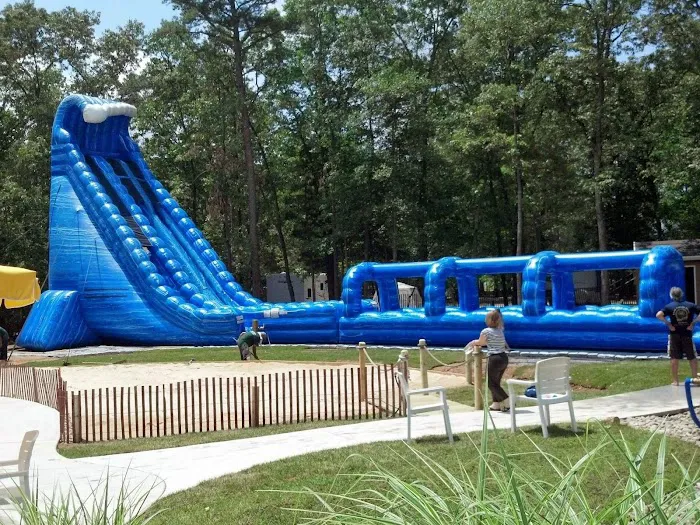 Adventure Bound Camping Resorts - Tall Pines 2