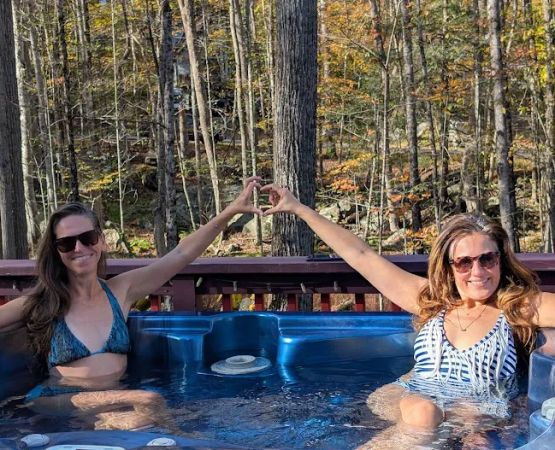 Family Friendly: Streamside Retreat in The Hideout