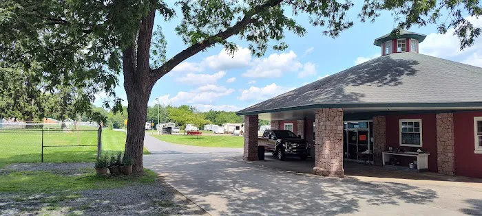 Quinta Las Cabanas Grove 6