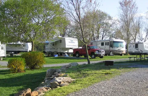 Philadelphia / West Chester KOA Holiday 3