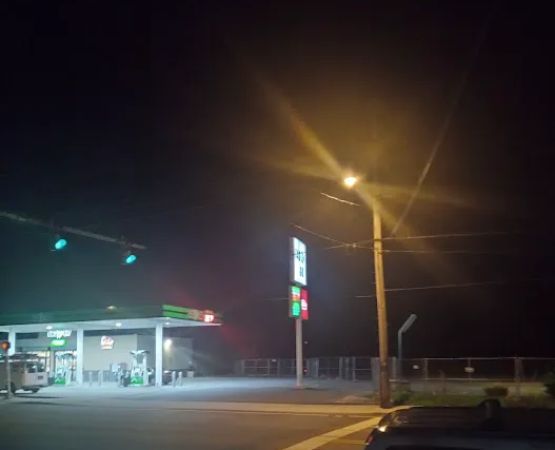 Kellys Trailer Park Court