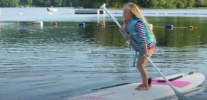 Keen Lake Camping Cottage Resort 2