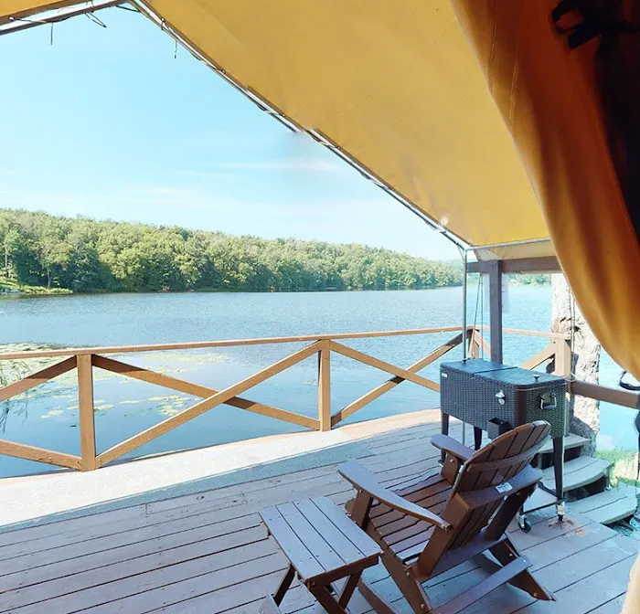 Keen Lake Camping Cottage Resort 6