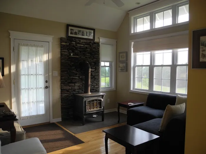 Wagner Hill Guest Cottage 2