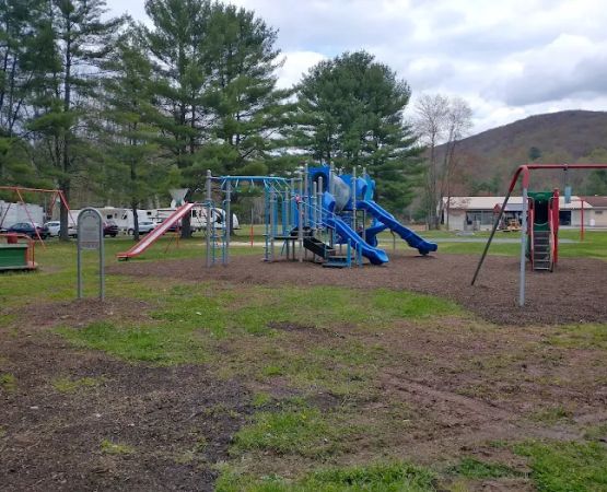 Red Ridge Lake Campgrounds