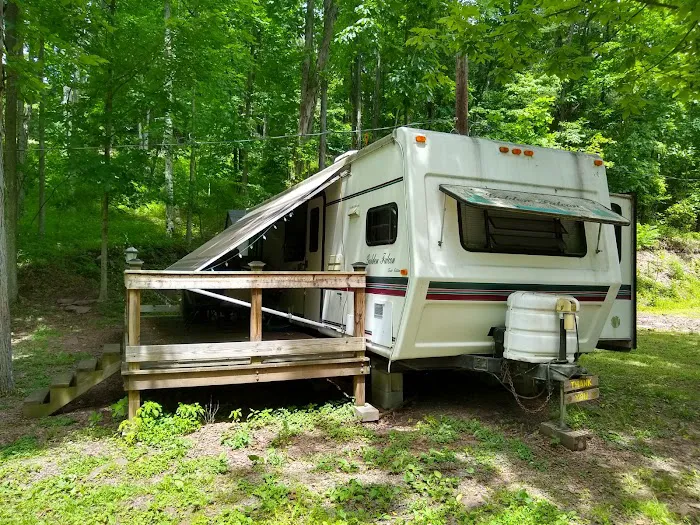 Red Ridge Lake Campgrounds 5